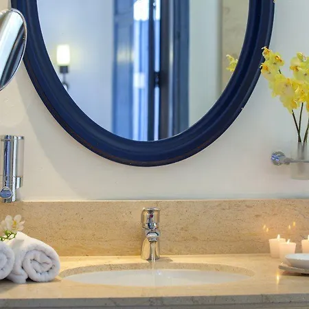 “enjoy The Holiday While Staying In This Villa” 71 Villa Protaras