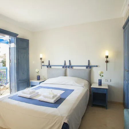 “enjoy The Holiday While Staying In This Villa” 71 Protarász